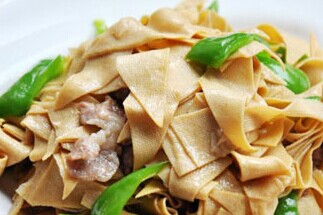 尖椒干豆腐